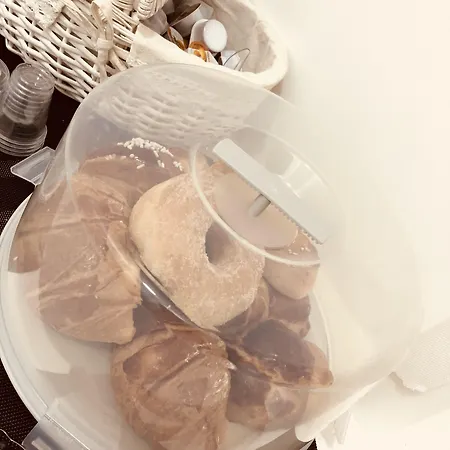 Royal Flower Bed & Breakfast 4*