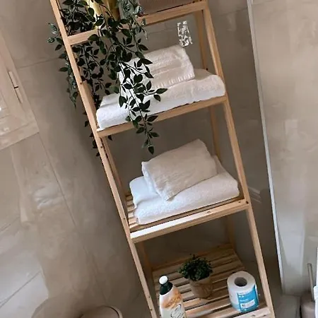 La Piazza Bed & Breakfast