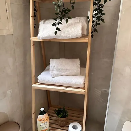 La Piazza Bed & Breakfast 3*
