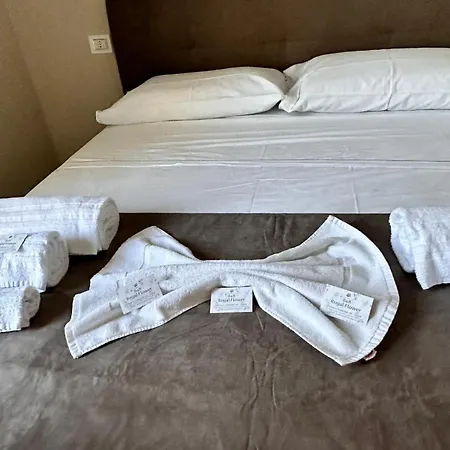 Bed and breakfast Royal Flower Nápoles