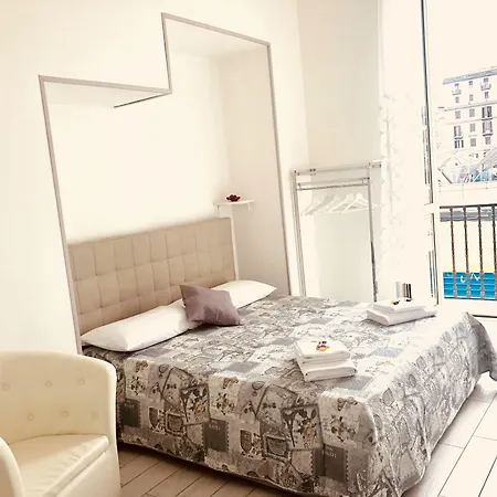 Bed & Breakfast Royal Flower 4*