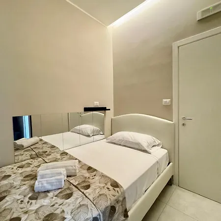 Bed and Breakfast Royal Flower 4*