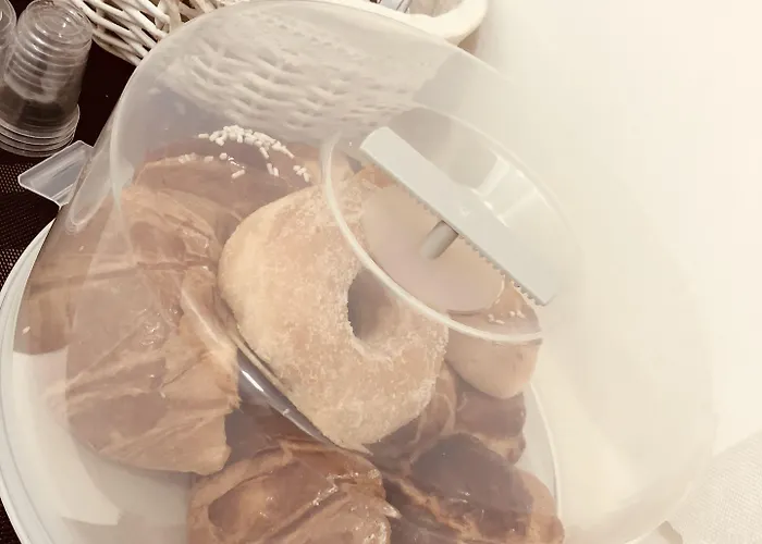 Royal Flower Bed and Breakfast 4*