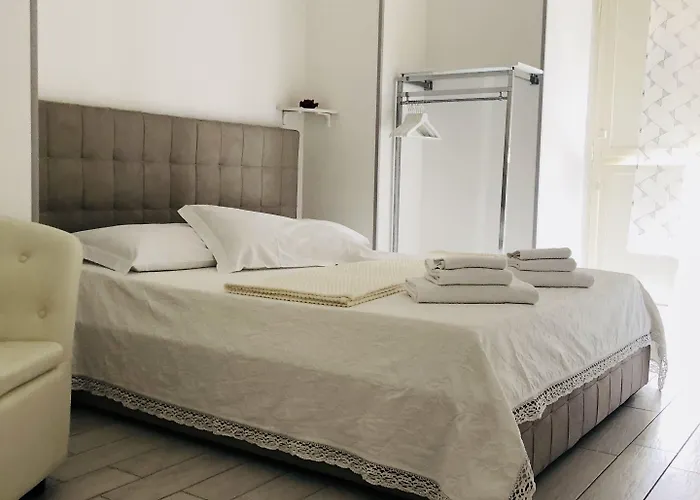 Bed and Breakfast Royal Flower 4*