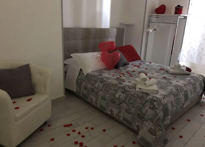 Royal Flower Bed and Breakfast Νάπολη