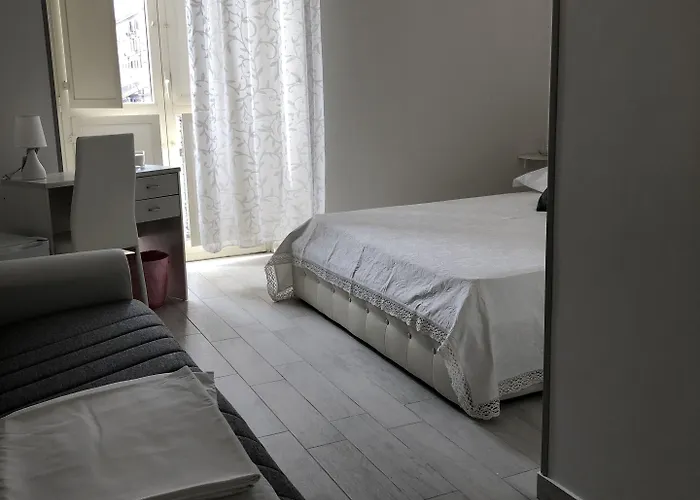 Royal Flower 4* Νάπολη