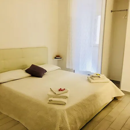 Bed & Breakfast Royal Flower 4*