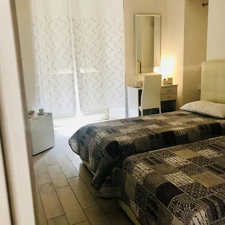 Royal Flower Bed & Breakfast Neapel