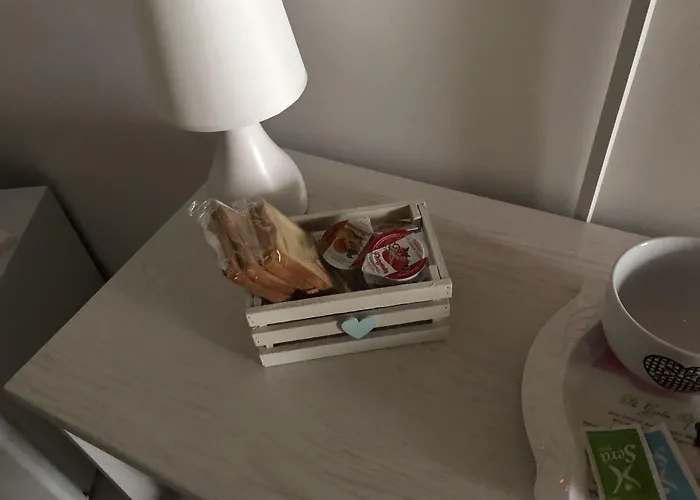 Royal Flower לינה וארוחת בוקר נאפולי