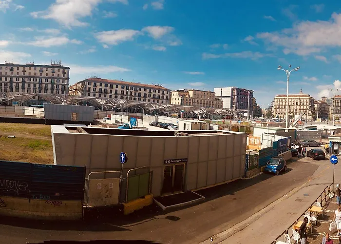 Royal Flower לינה וארוחת בוקר נאפולי